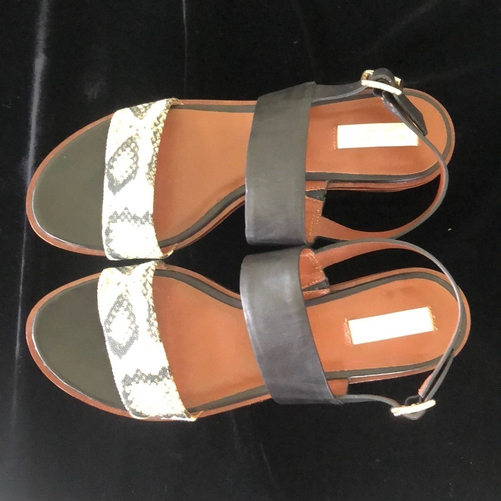 .Cole Haan Platform Sandal 7 - Picture 4 of 11
